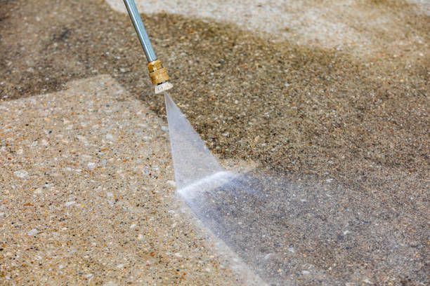 Best Gutter Cleaning  in Biltmore, TN
